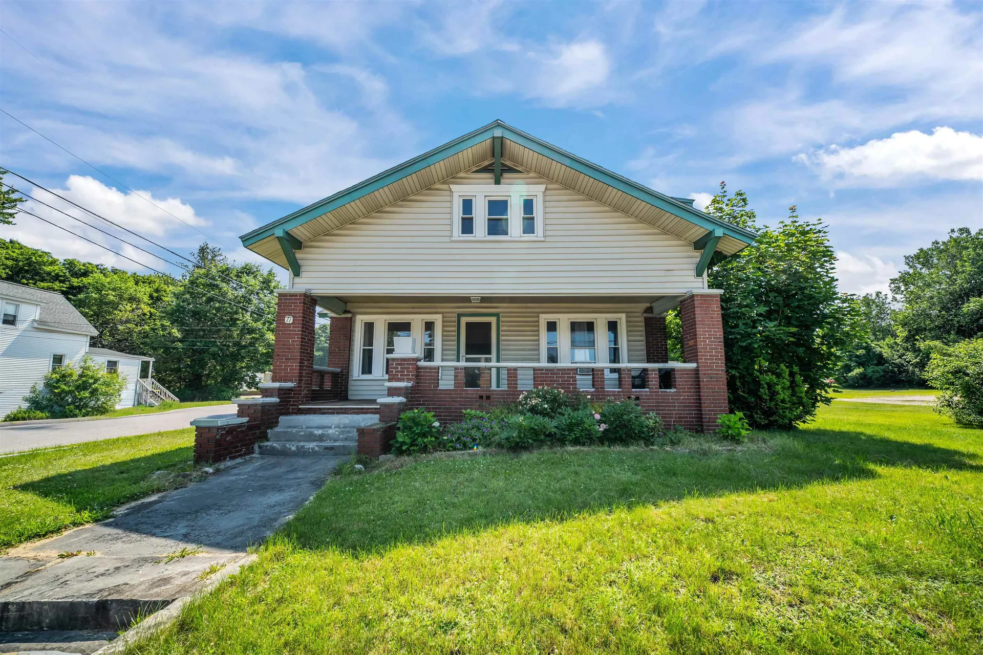 77 Highland Street Laconia NH 03246
