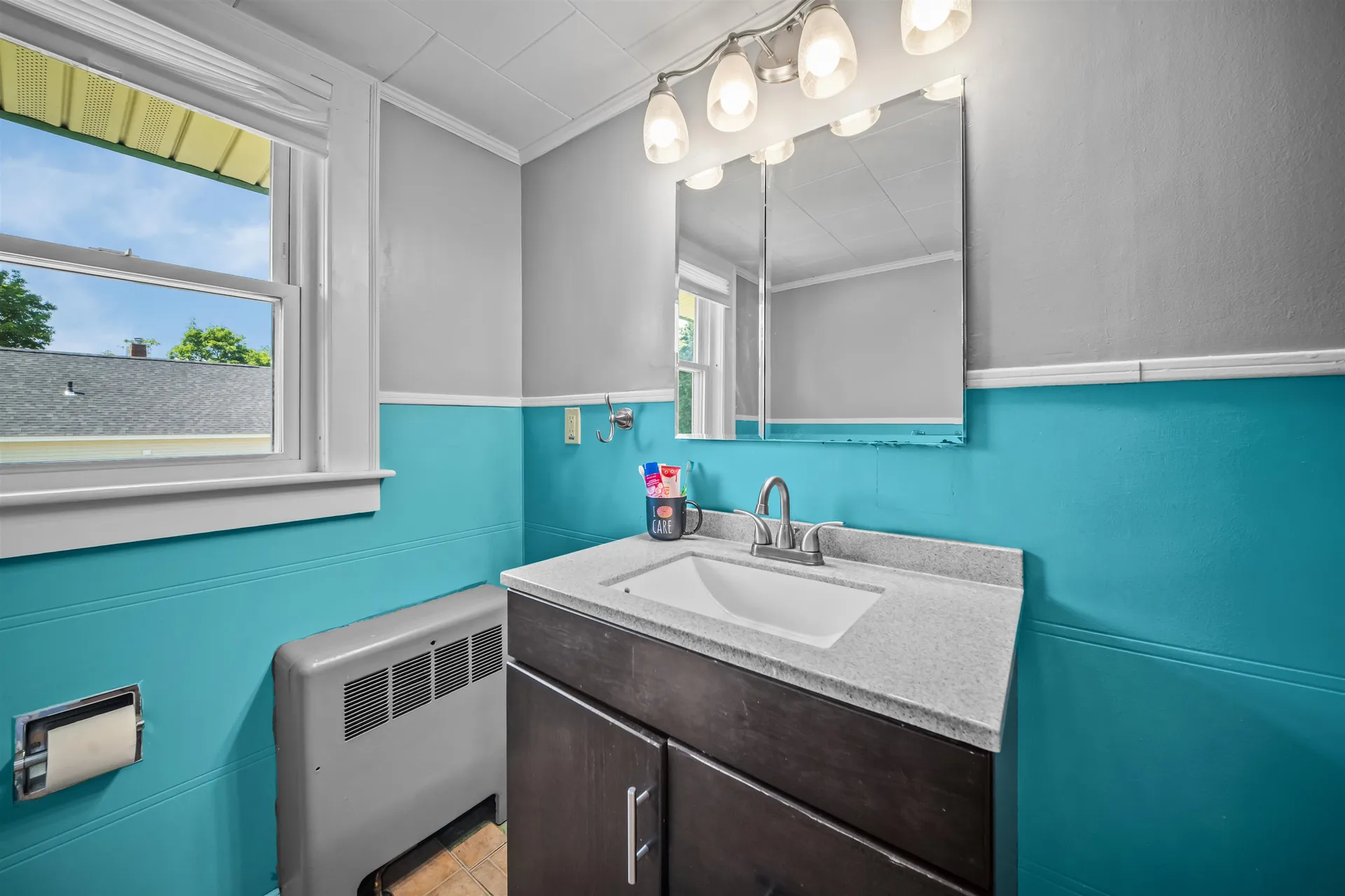 77 Highland Street Laconia NH 03246
