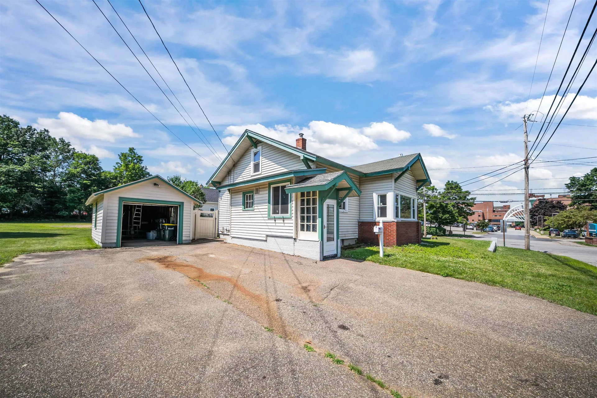 77 Highland Street Laconia NH 03246