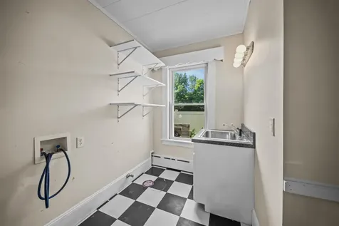 77 Highland Street Laconia NH 03246