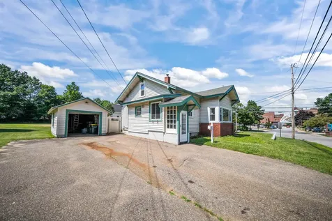 77 Highland Street Laconia NH 03246