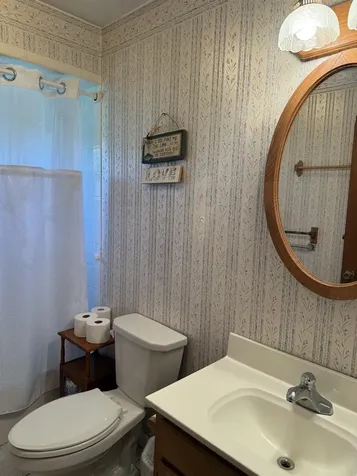 825 North Street Wells VT 05774
