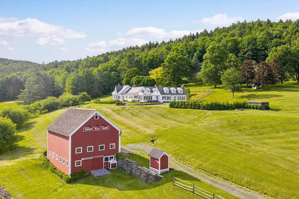 3147 Mount Hunger Road Barnard VT 05091