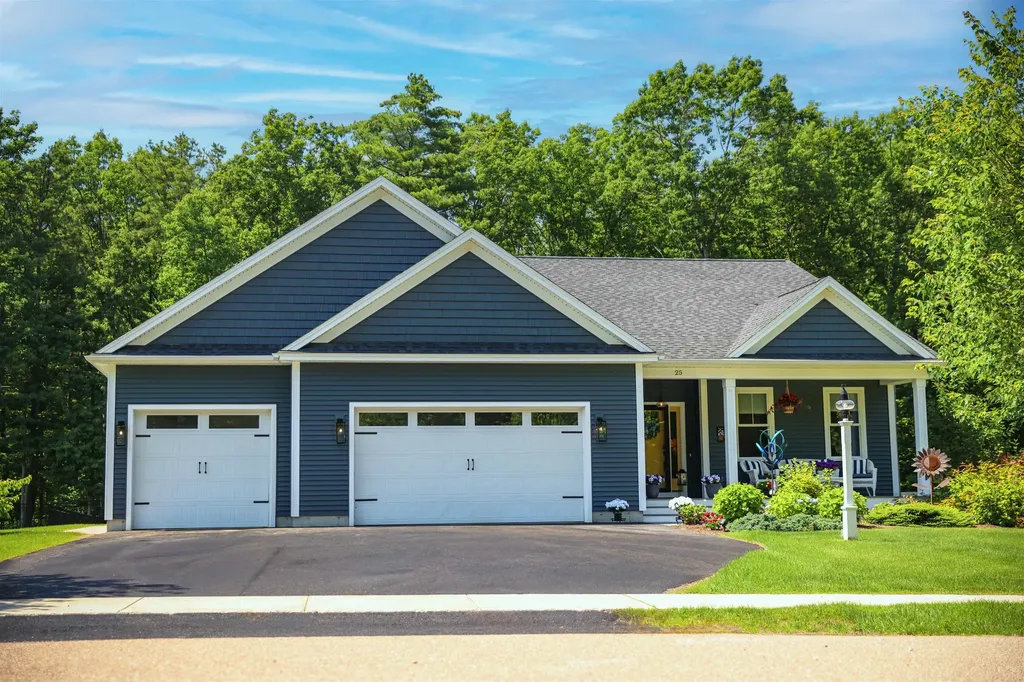 25 Jen Barry Lane Colchester VT 05446