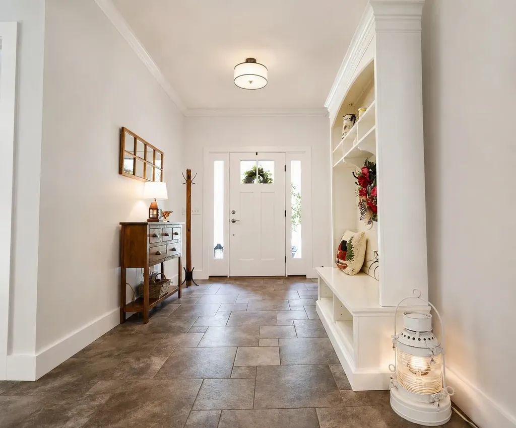 25 Jen Barry Lane Colchester VT 05446