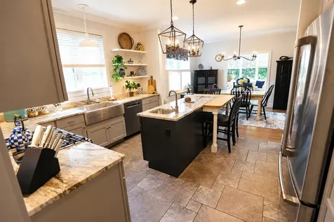 25 Jen Barry Lane Colchester VT 05446