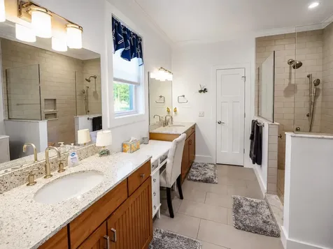 25 Jen Barry Lane Colchester VT 05446
