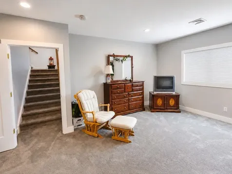 25 Jen Barry Lane Colchester VT 05446