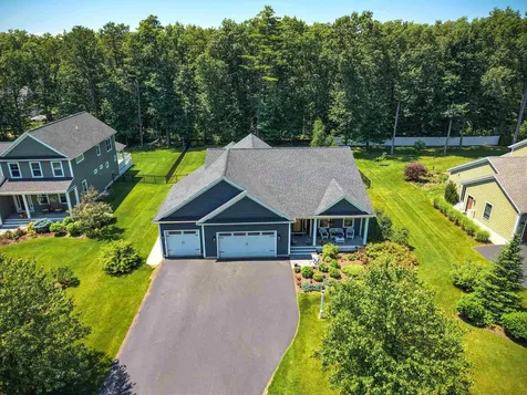 25 Jen Barry Lane Colchester VT 05446