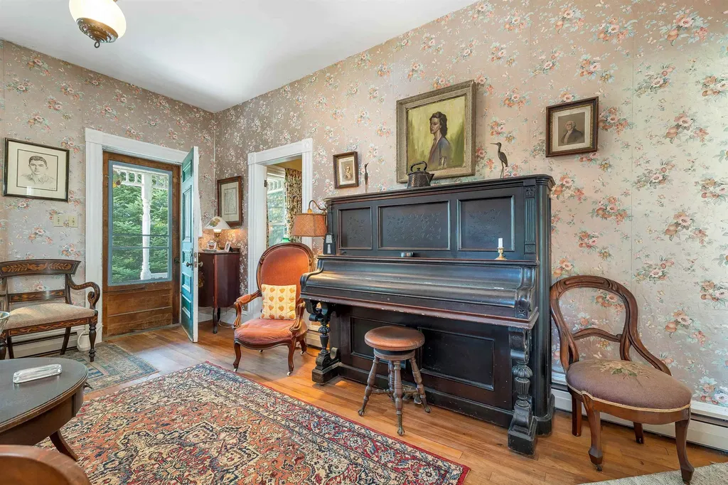 23 Park Street Whitefield NH 03598