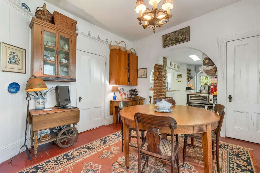23 Park Street Whitefield NH 03598