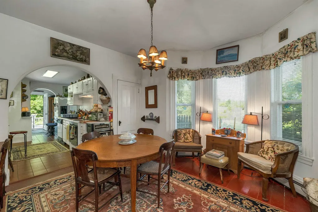 23 Park Street Whitefield NH 03598