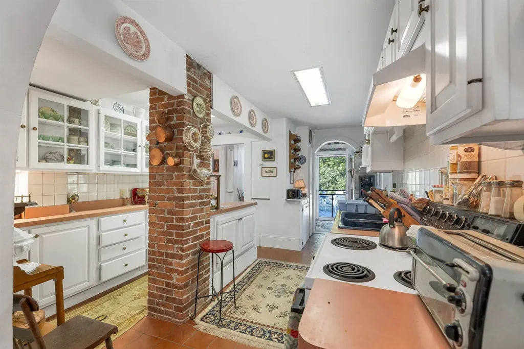 23 Park Street Whitefield NH 03598