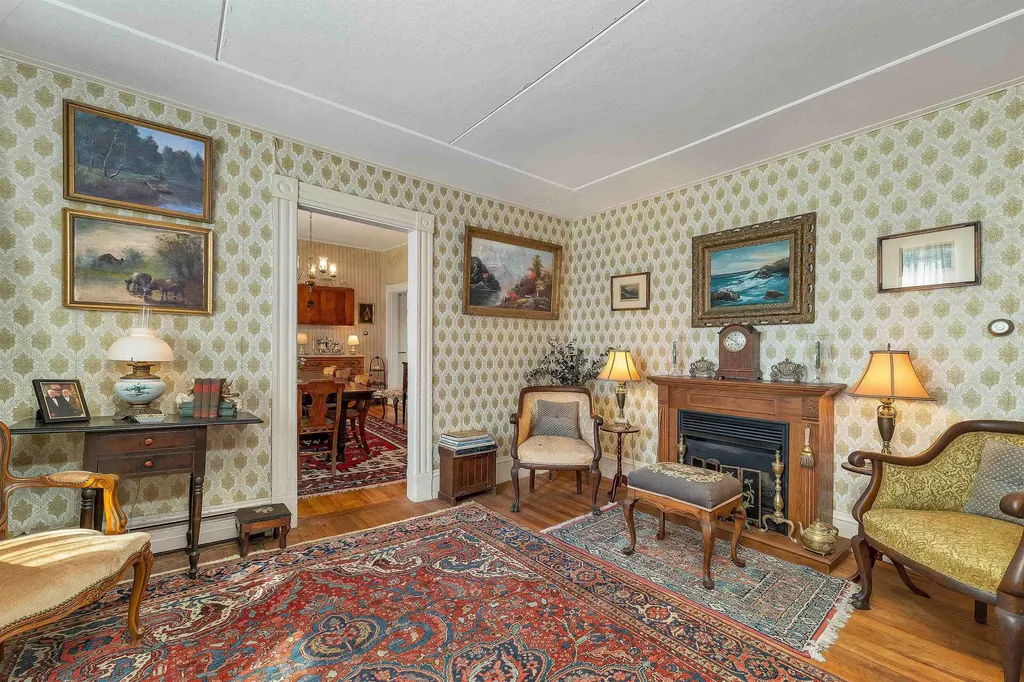 23 Park Street Whitefield NH 03598