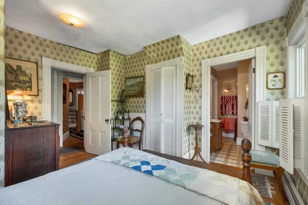 23 Park Street Whitefield NH 03598