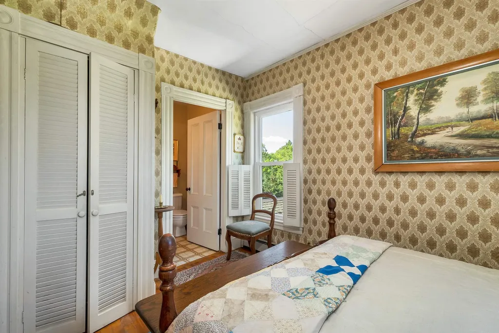 23 Park Street Whitefield NH 03598
