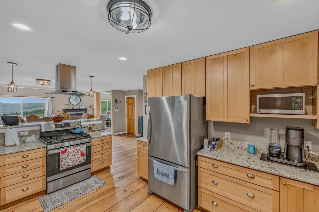 1562 Broomstick Hill Road Littleton NH 03561