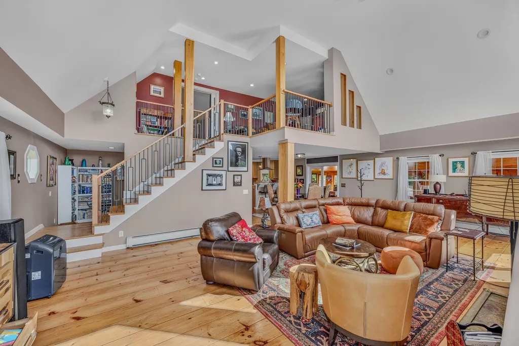 1562 Broomstick Hill Road Littleton NH 03561