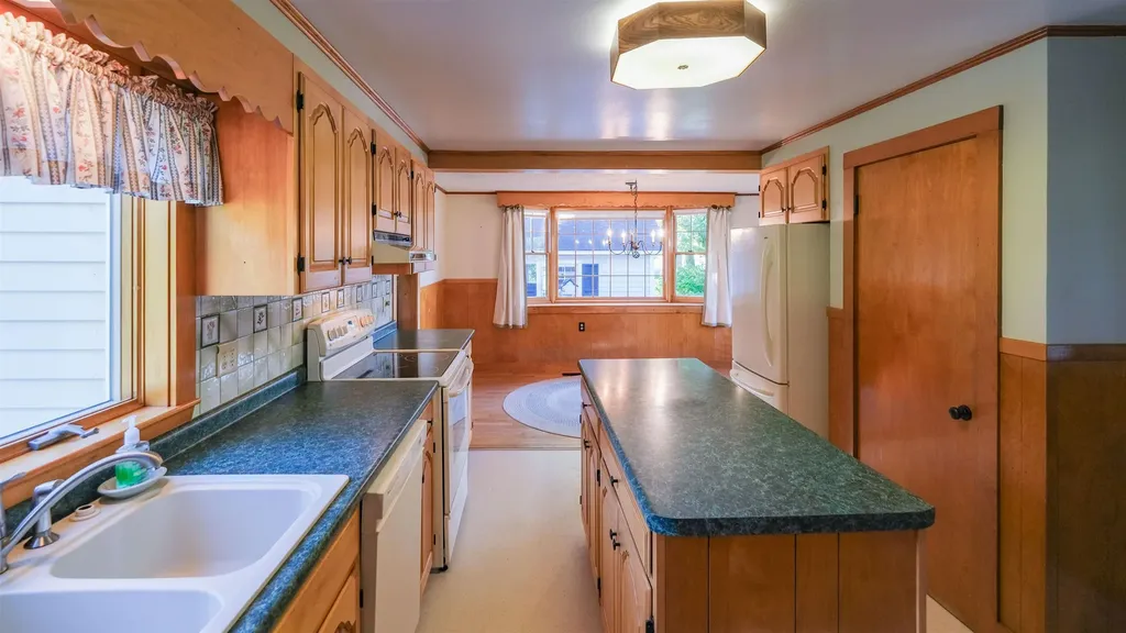 758 Weston Andover Road Andover VT 05143