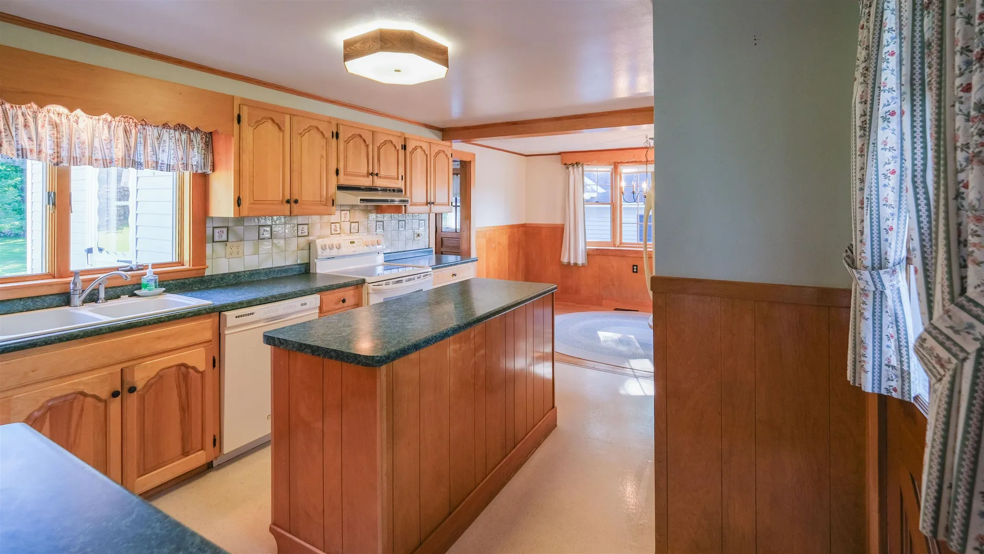 758 Weston Andover Road Andover VT 05143