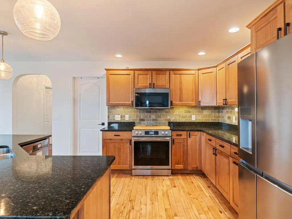 379 Breezy Hill Acres Monkton VT 05469