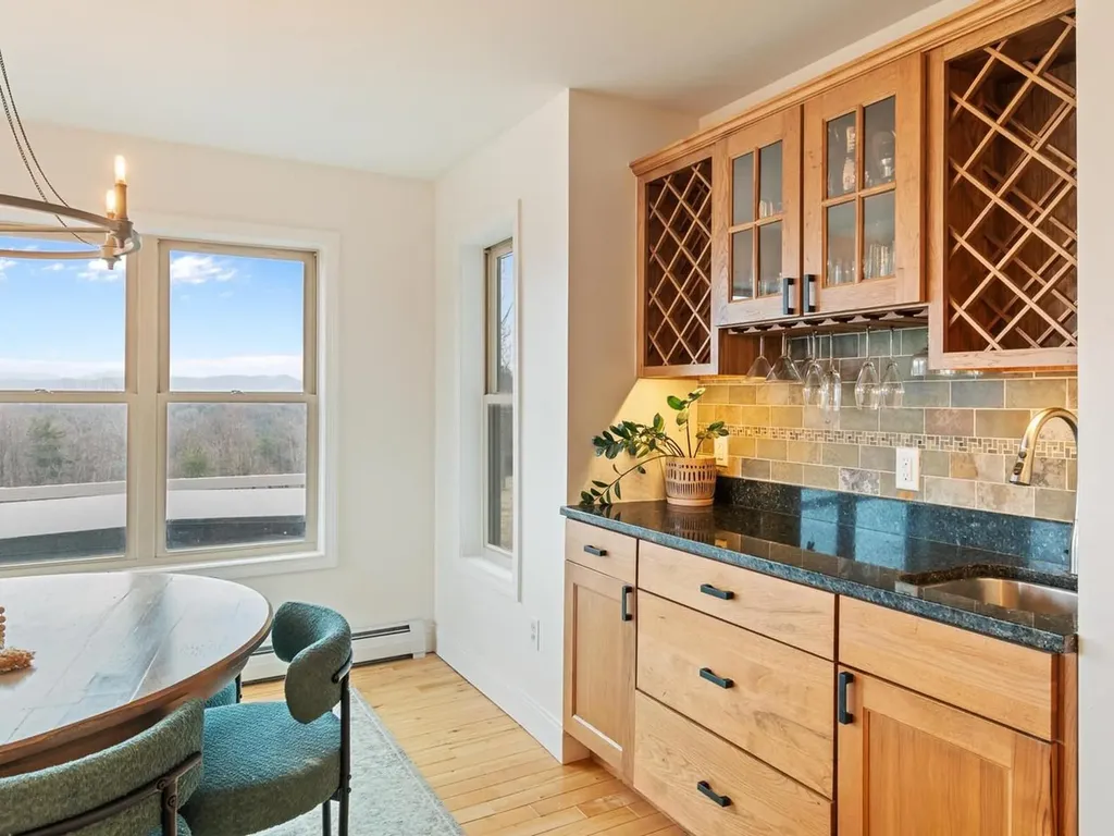 379 Breezy Hill Acres Monkton VT 05469
