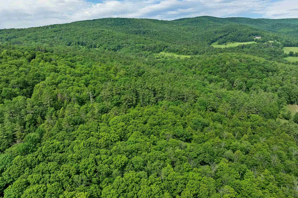0 Safford Road Hartford VT 05059