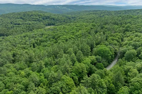 0 Safford Road Hartford VT 05059