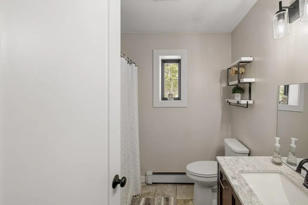 520 Dowsville Road Duxbury VT 05660