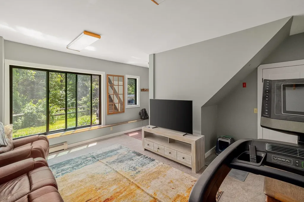 520 Dowsville Road Duxbury VT 05660