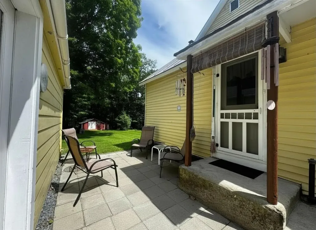 2875 East Street Clarendon VT 05759