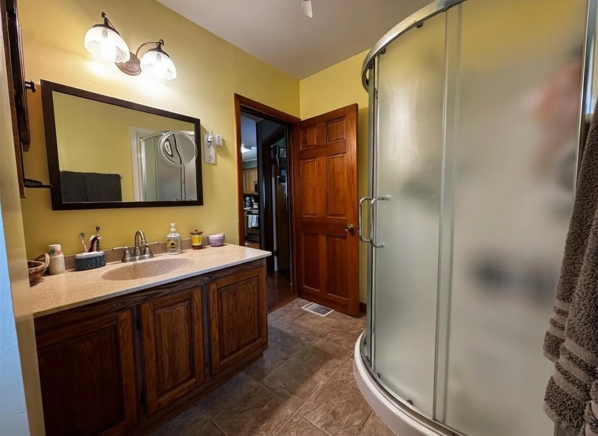 2875 East Street Clarendon VT 05759
