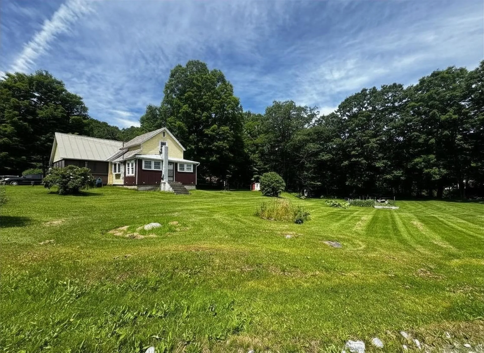 2875 East Street Clarendon VT 05759