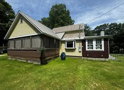 2875 East Street Clarendon VT 05759