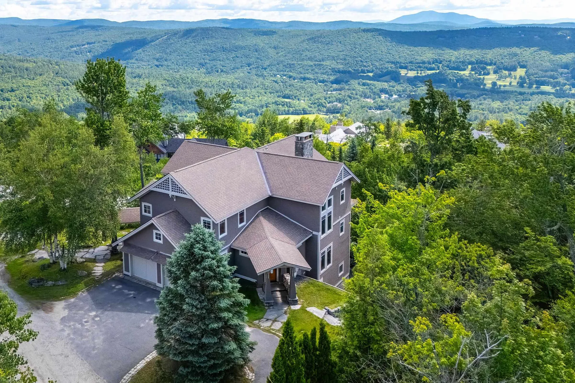 53 Moon Shadow Drive Ludlow VT 05149