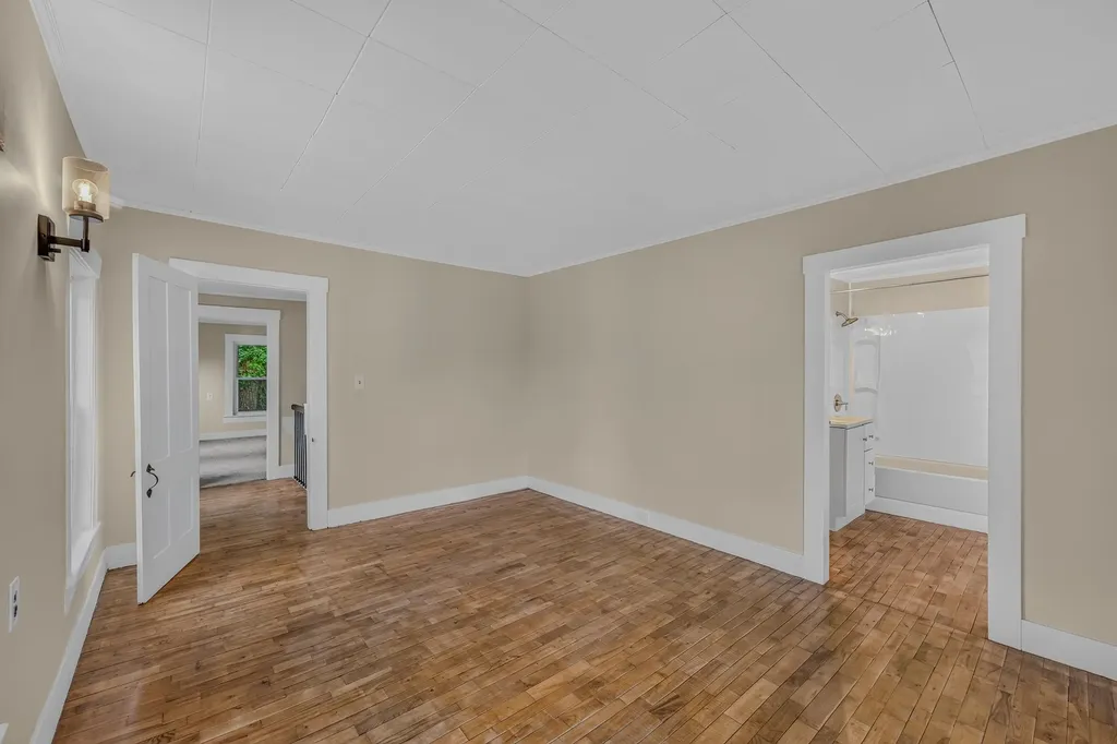 6 Hodge Hill Road Lisbon NH 03585