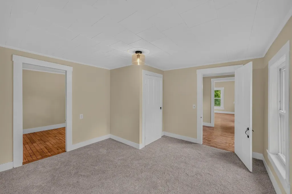6 Hodge Hill Road Lisbon NH 03585