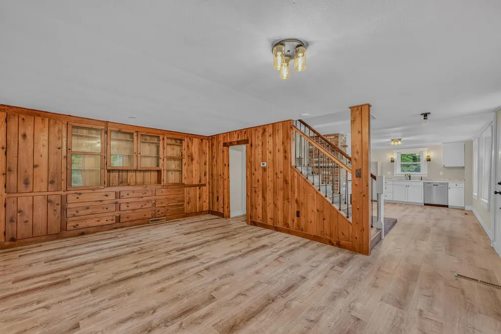 6 Hodge Hill Road Lisbon NH 03585