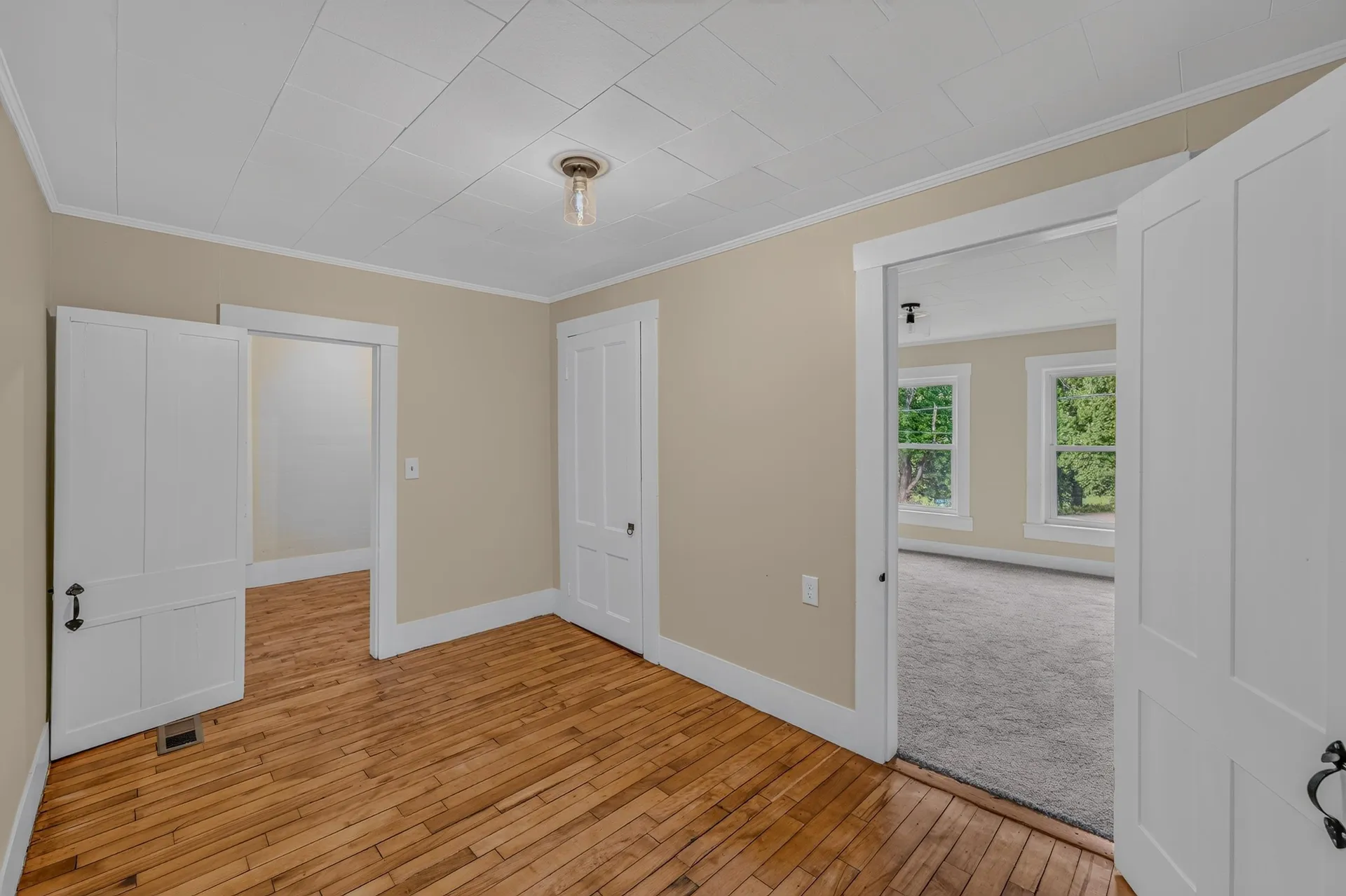 6 Hodge Hill Road Lisbon NH 03585