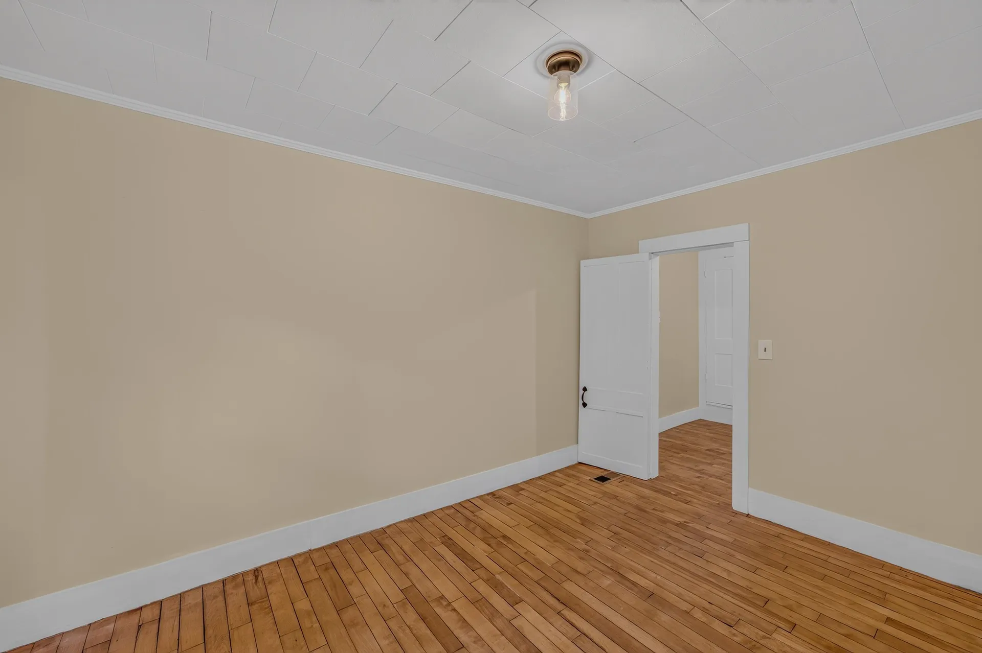 6 Hodge Hill Road Lisbon NH 03585