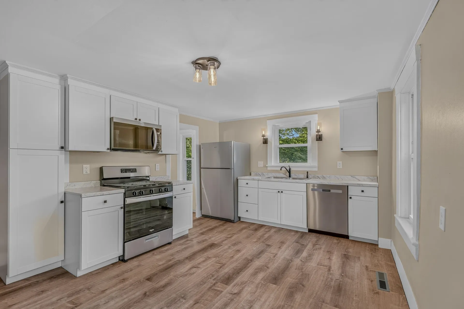 6 Hodge Hill Road Lisbon NH 03585