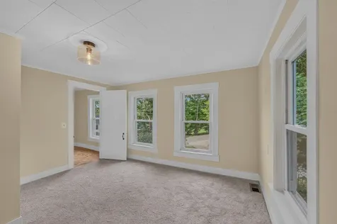 6 Hodge Hill Road Lisbon NH 03585