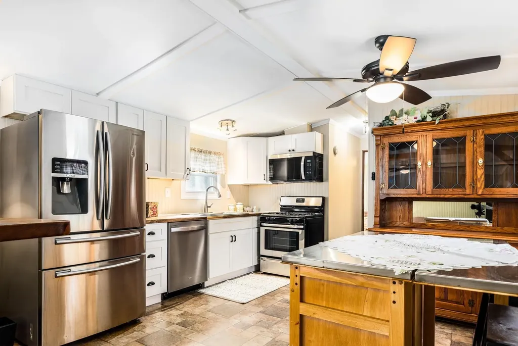 39 Hilton Avenue Exeter NH 03833
