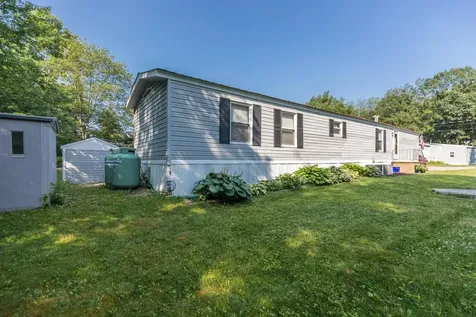 39 Hilton Avenue Exeter NH 03833