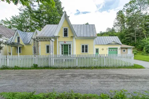 23 Short Street Corinth VT 05039
