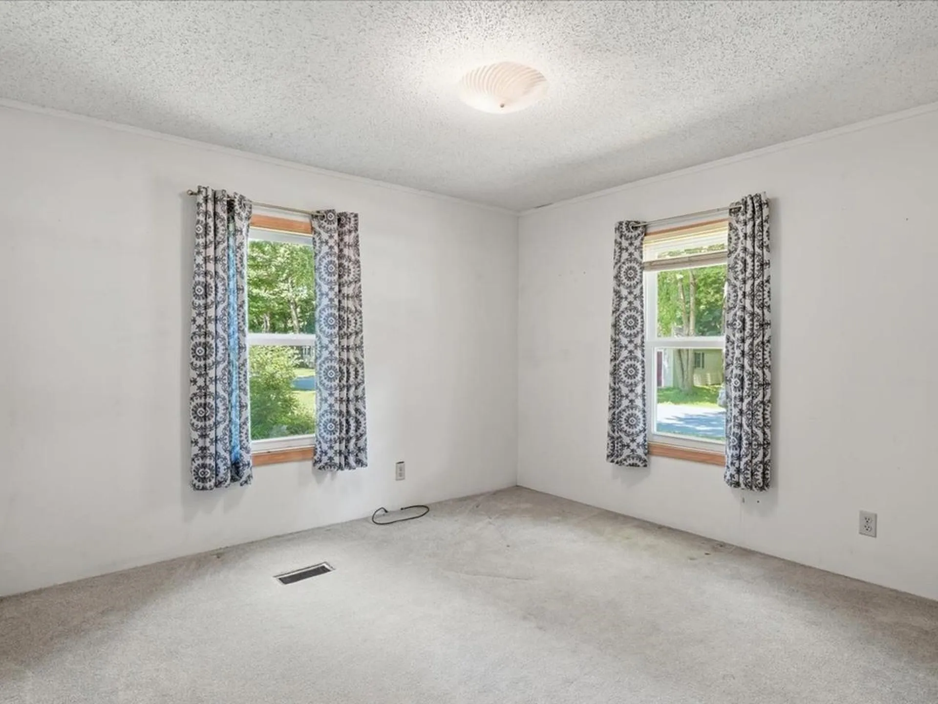 135 Williston Woods Road Williston VT 05495