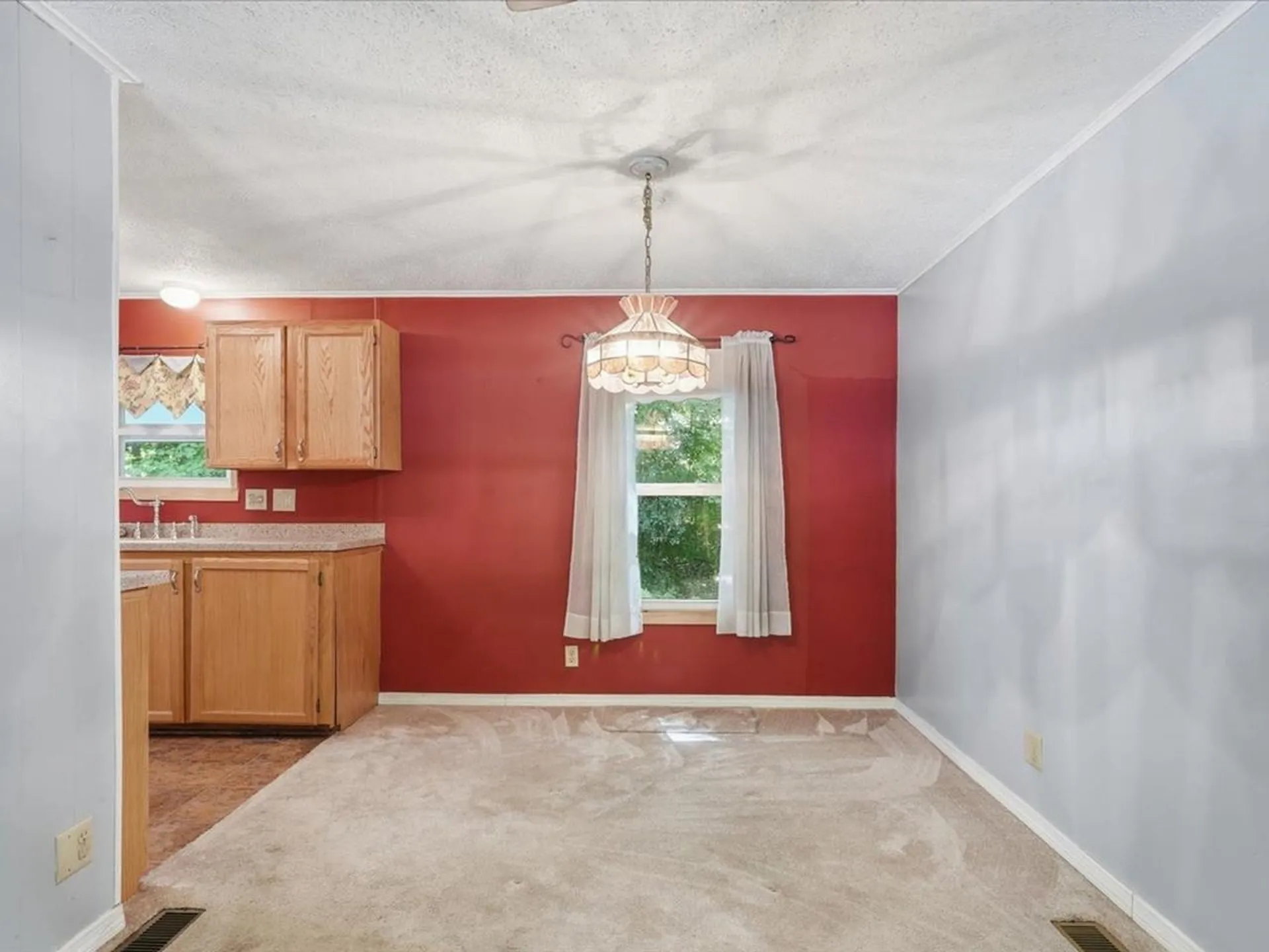 135 Williston Woods Road Williston VT 05495