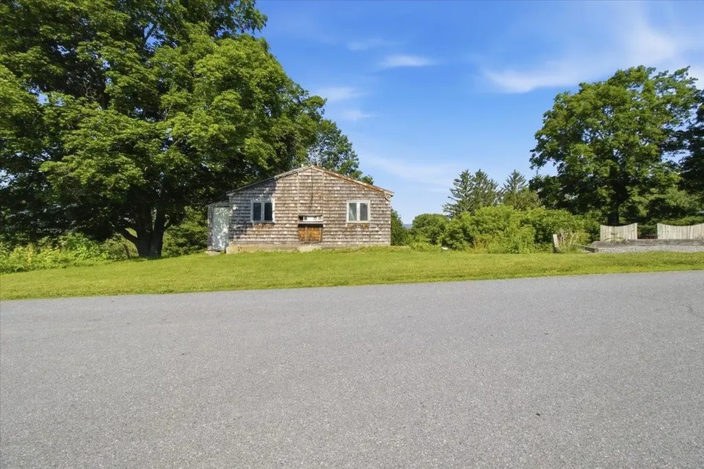 510 Center Street Pownal VT 05261