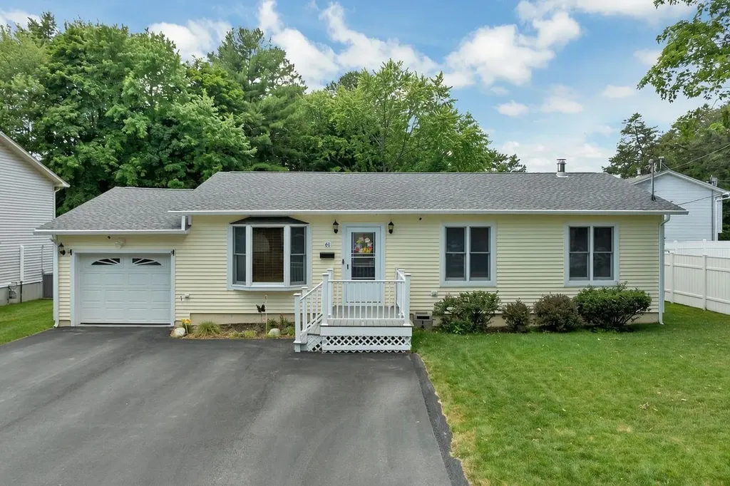 61 Almont Street Nashua NH 03060