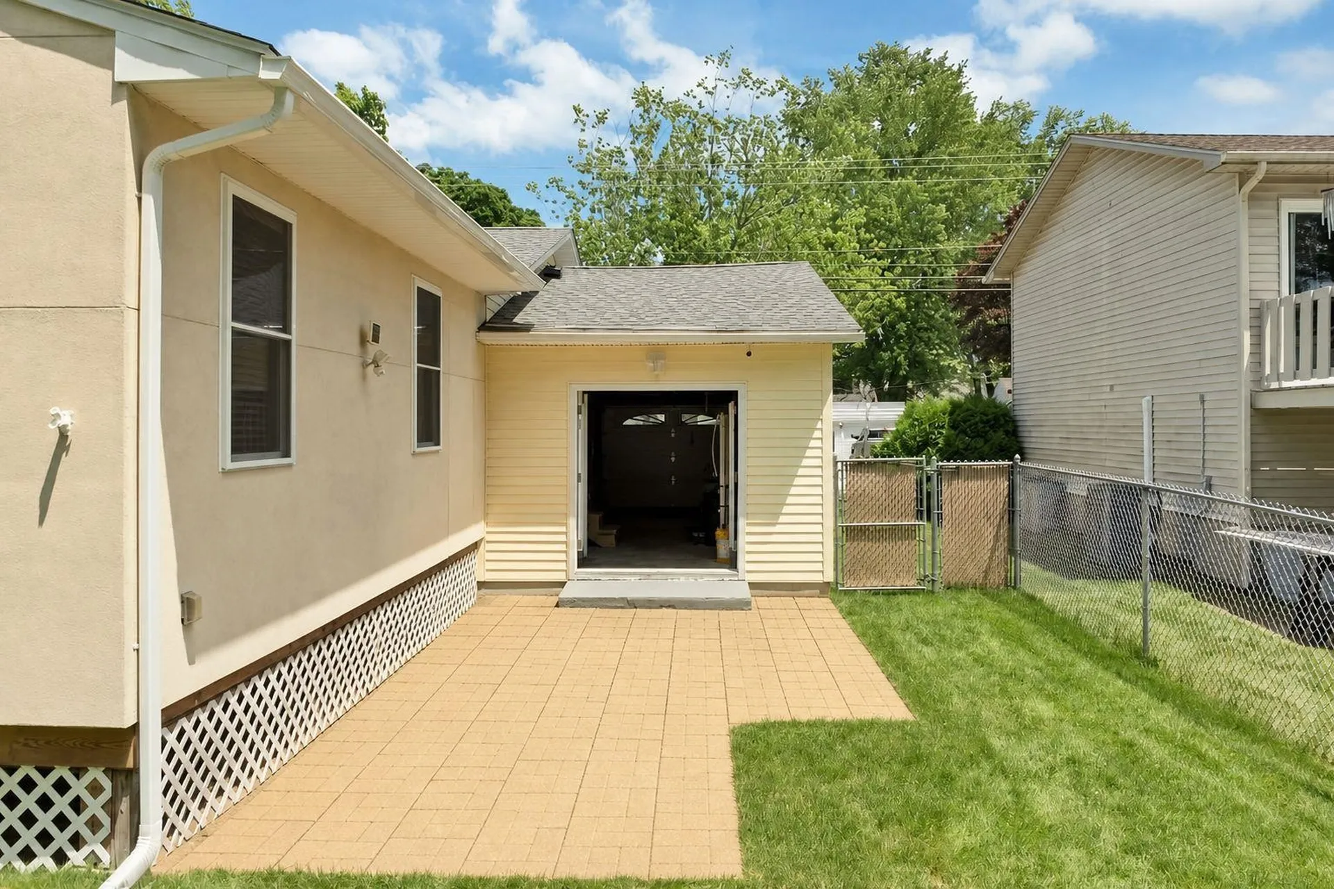 61 Almont Street Nashua NH 03060